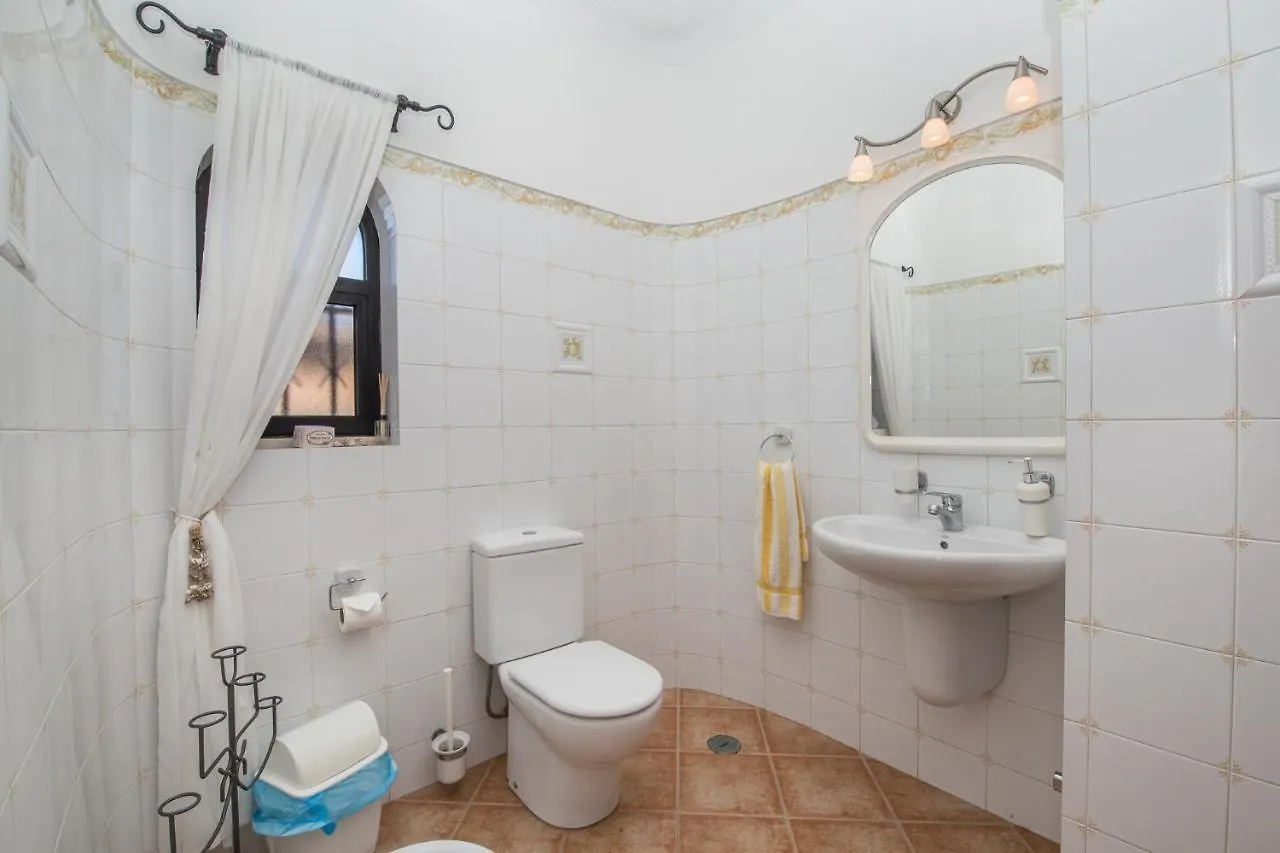 Casa Piablo Villa Carvoeiro  0*, Carvoeiro (Lagoa)